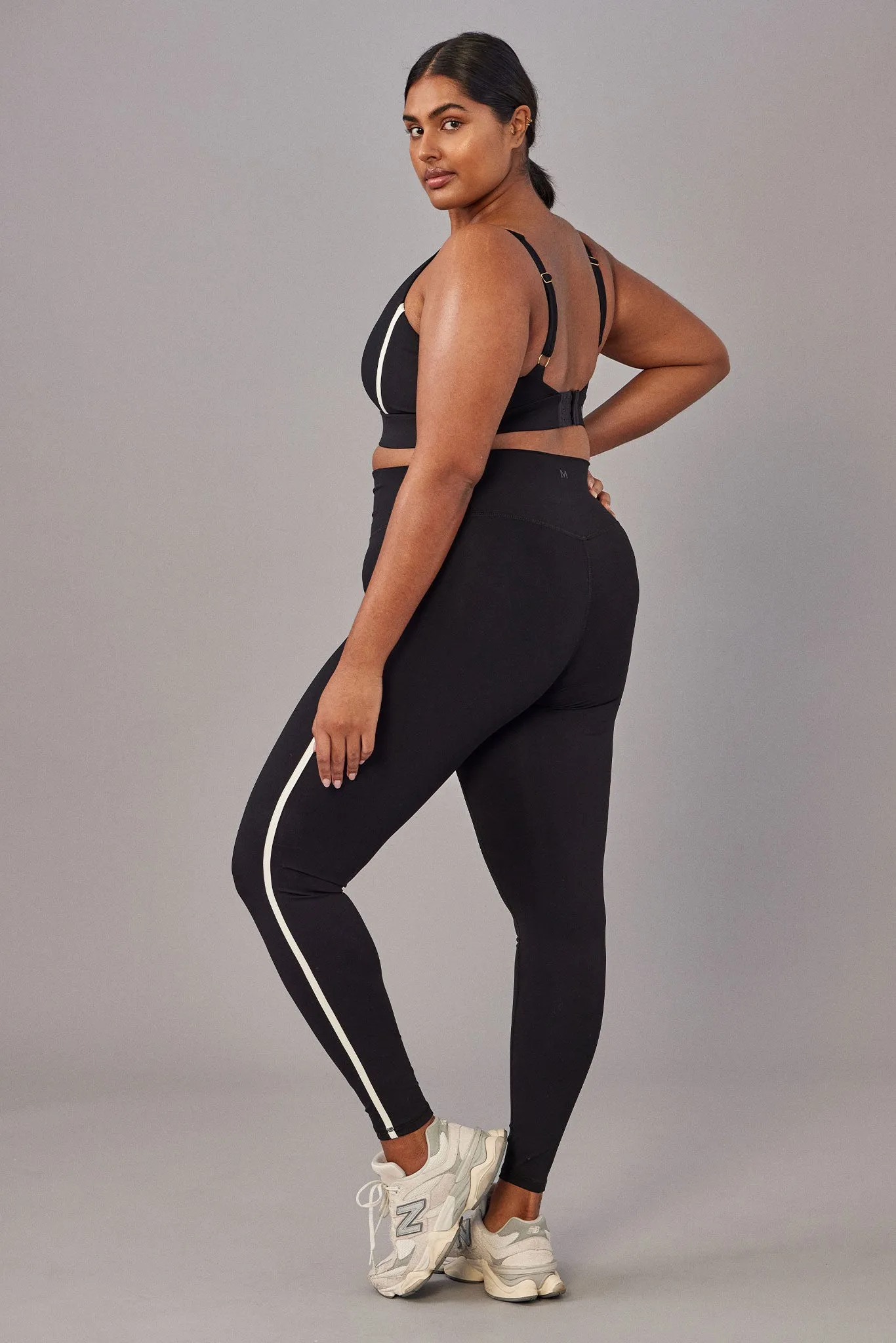 Acadia Legging 27" - Black/Ivory