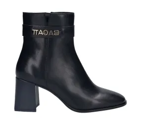 Bugatti Ladies Leather Block Heel Ankle Boot D11-ABT34