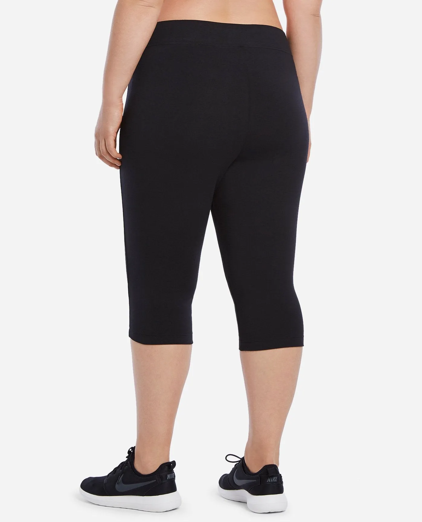 Essentials Capri Legging